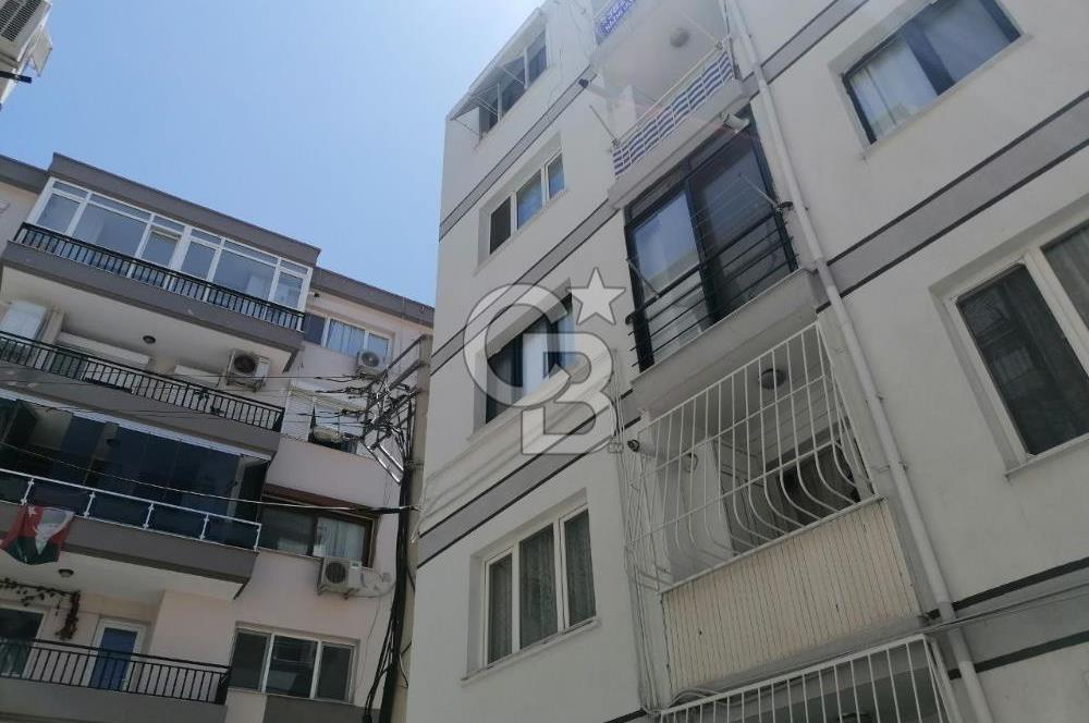 Güzelyalı'da 3+1 Kiralık Köşe Daire 