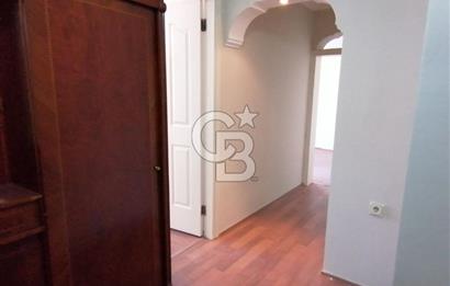 Güzelyalı'da 3+1 Kiralık Köşe Daire 