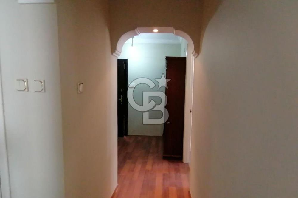 Güzelyalı'da 3+1 Kiralık Köşe Daire 
