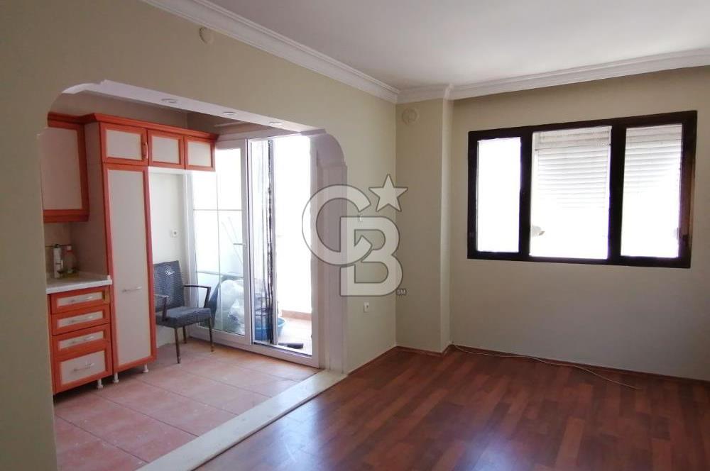 Güzelyalı'da 3+1 Kiralık Köşe Daire 