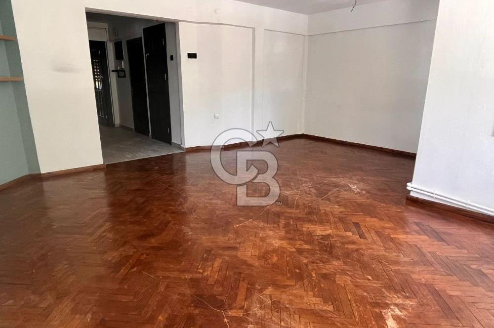 Bornova Süvari Caddesinde Kiralık 3+1
