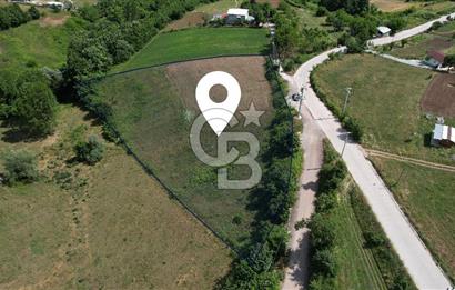 İZMİT EMİRHAN'DA KADASTRAL YOLLU %5 İMARLI 6018 m² SATILIK ARAZİ