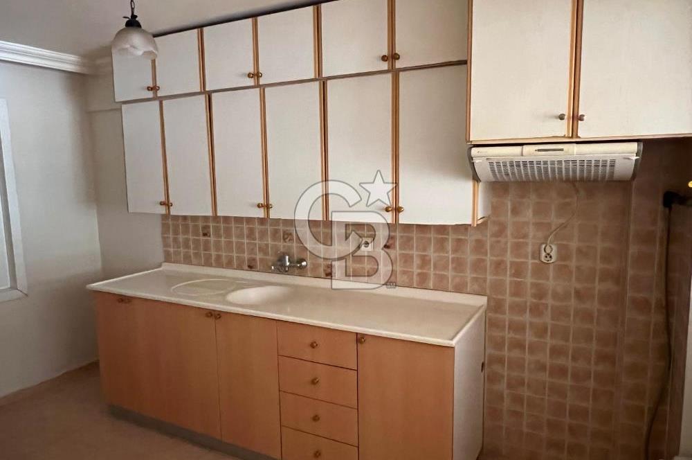 Karşıyaka Bahriye Üçok Mahallesi Yüksek Giriş Satılık Boş Daire