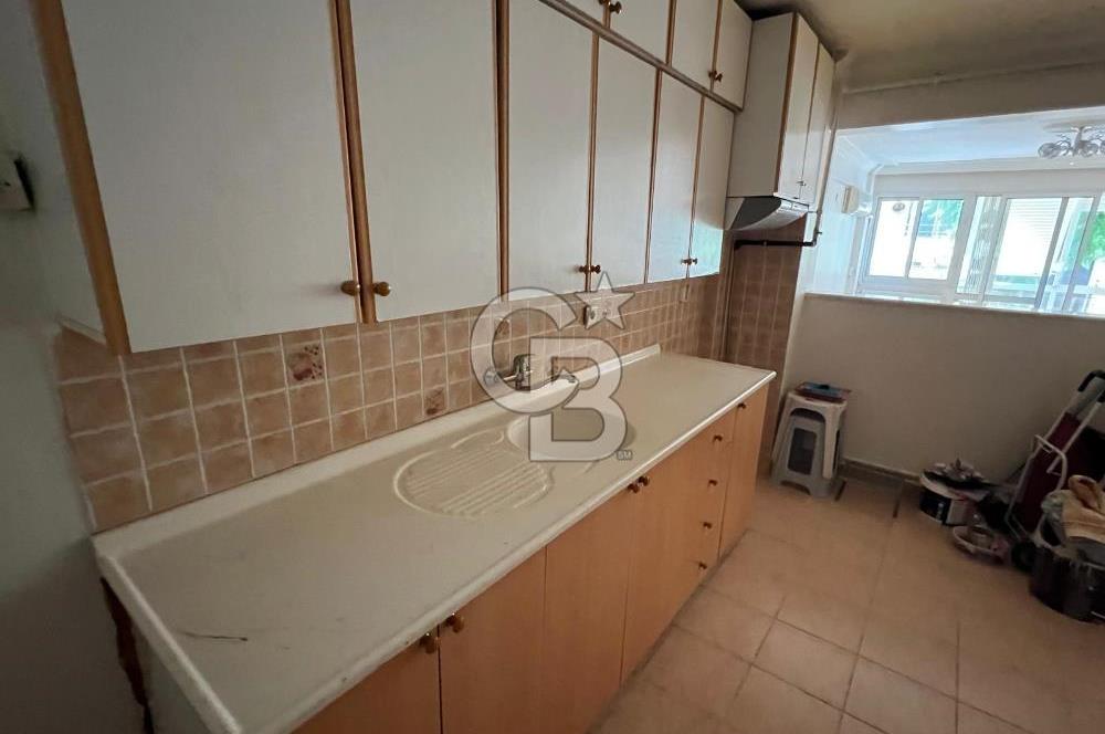 Karşıyaka Bahriye Üçok Mahallesi Yüksek Giriş Satılık Boş Daire