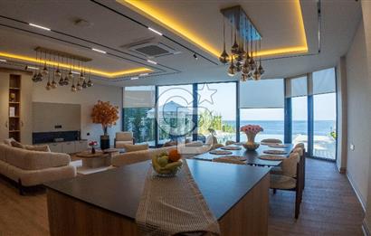 MARMARA EREĞLİSİ'NDE EŞSİZ DENİZ MANZARALI ULTRA LÜKS YALI