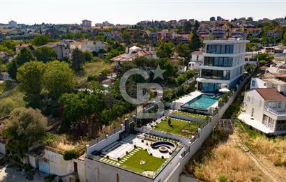 MARMARA EREĞLİSİ'NDE EŞSİZ DENİZ MANZARALI ULTRA LÜKS YALI
