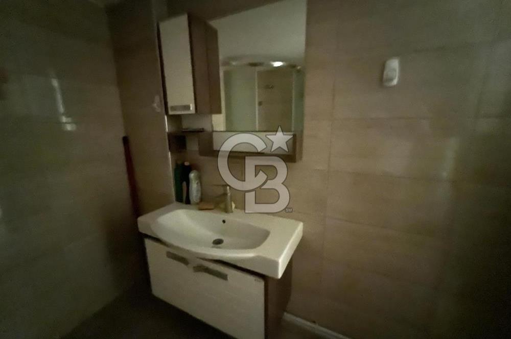 Karşıyaka Bahriye Üçok Mahallesi Yüksek Giriş Satılık Boş Daire