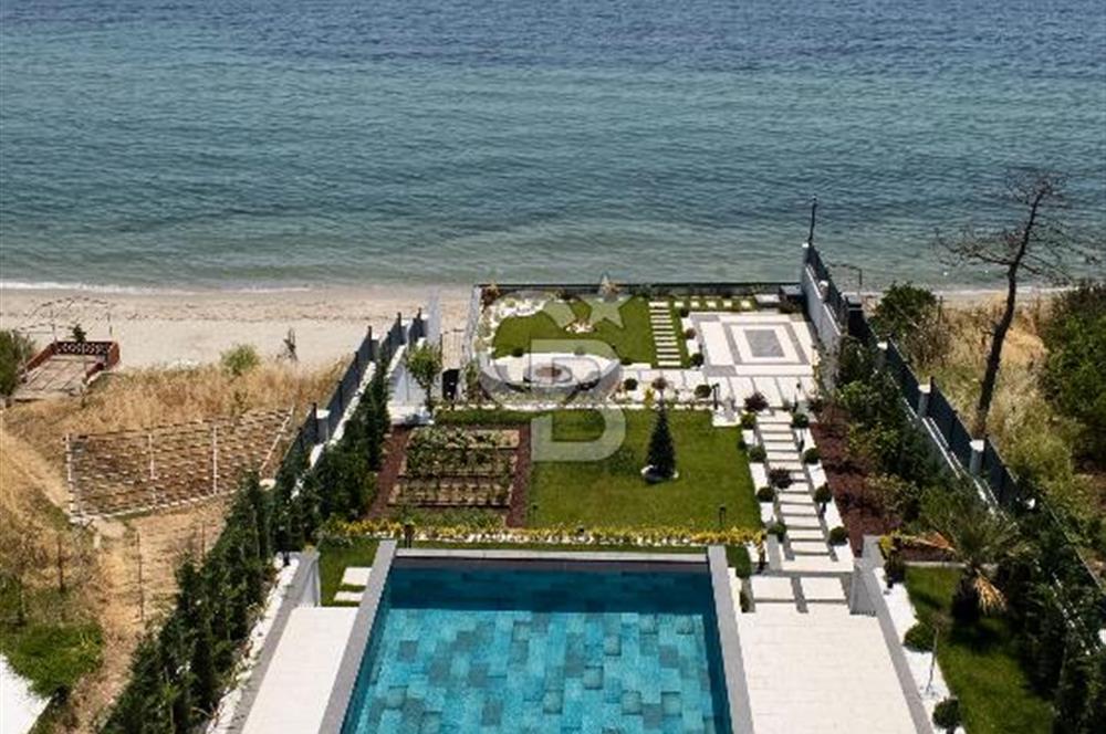 MARMARA EREĞLİSİ'NDE EŞSİZ DENİZ MANZARALI ULTRA LÜKS YALI