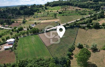 İZMİT EMİRHAN'DA KADASTRAL YOLLU %5 İMARLI 6018 m² SATILIK ARAZİ