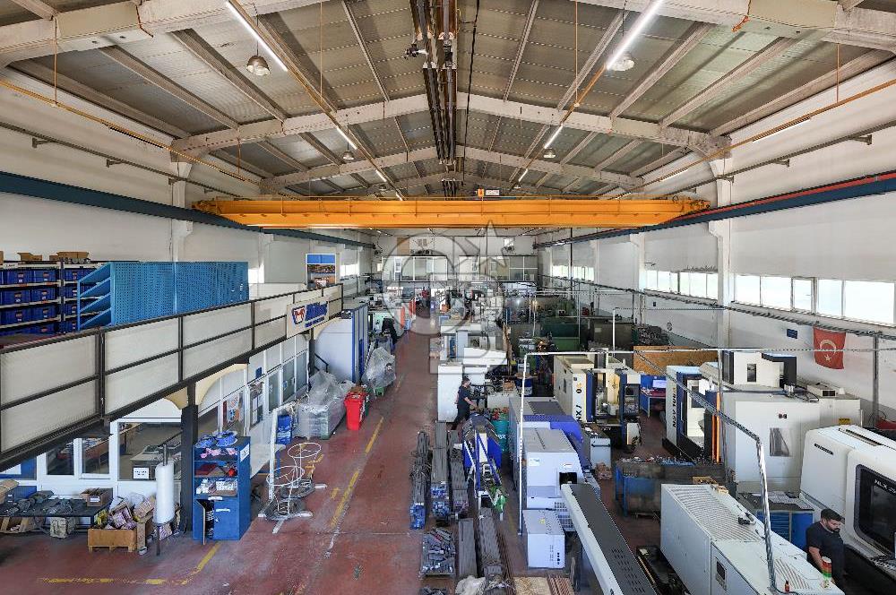 AYOSB de 3.600 m² Alanlı 1.400 m² Kapalı Alanlı Satılık Fabrika