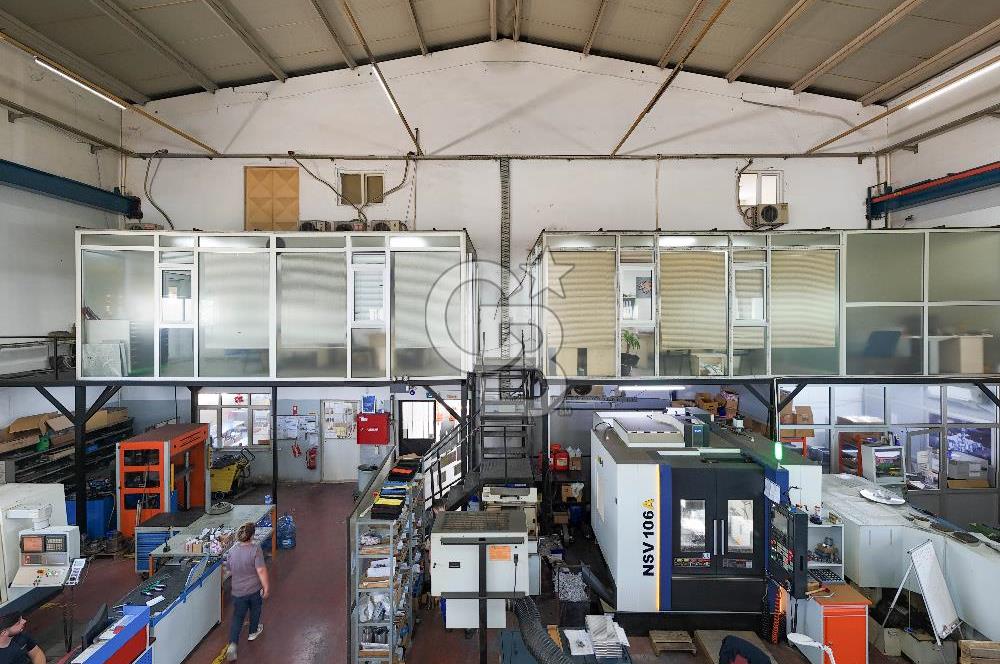 AYOSB de 3.600 m² Alanlı 1.400 m² Kapalı Alanlı Satılık Fabrika