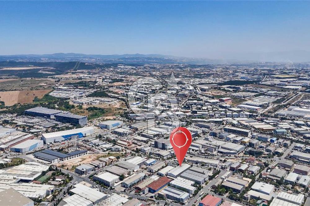 AYOSB de 3.600 m² Alanlı 1.400 m² Kapalı Alanlı Satılık Fabrika