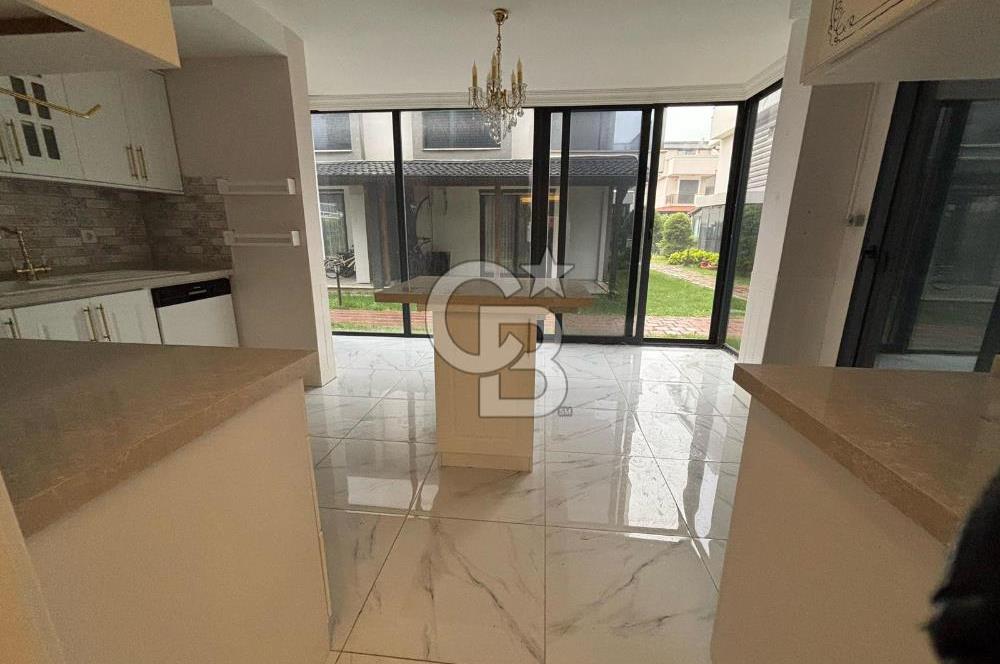 Menderes Barbaros Mh Geniş Lüx Havuzlu Villa 