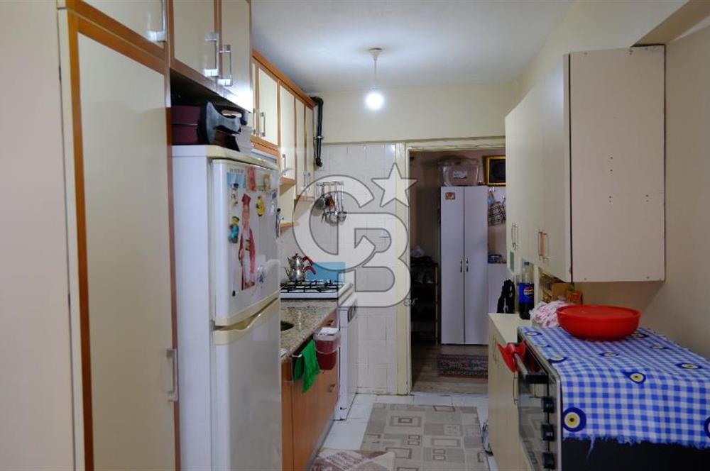 KARŞIYAKA ZÜBEYDE HANIM MAHALLESİ'NDE SATILIK 3+1 DAİRE