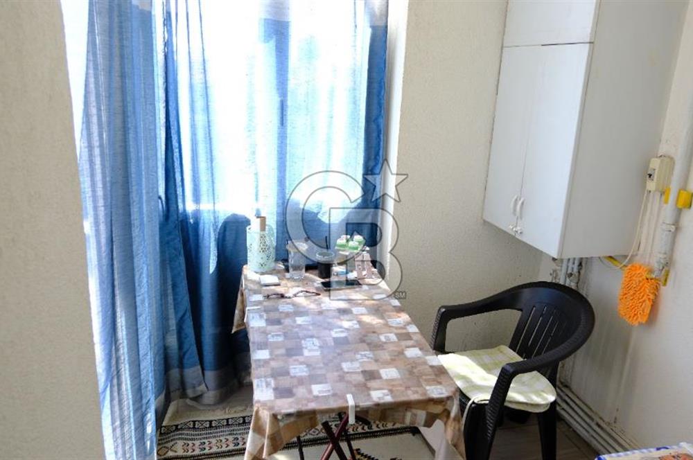 KARŞIYAKA ZÜBEYDE HANIM MAHALLESİ'NDE SATILIK 3+1 DAİRE