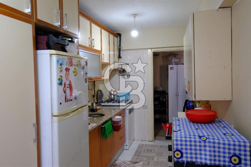 KARŞIYAKA ZÜBEYDE HANIM MAHALLESİ'NDE SATILIK 3+1 DAİRE