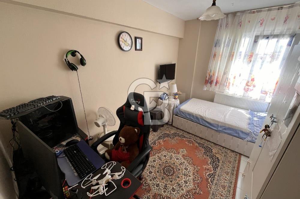 KARŞIYAKA ZÜBEYDE HANIM MAHALLESİ'NDE SATILIK 3+1 DAİRE