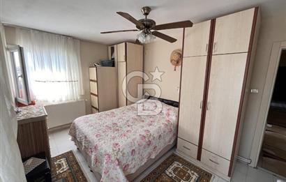 KARŞIYAKA ZÜBEYDE HANIM MAHALLESİ'NDE SATILIK 3+1 DAİRE
