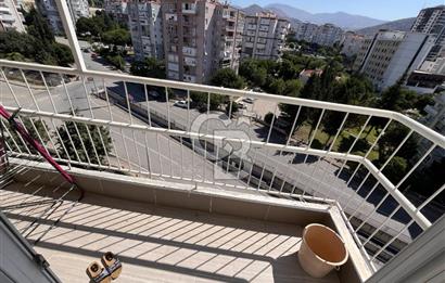 KARŞIYAKA ZÜBEYDE HANIM MAHALLESİ'NDE SATILIK 3+1 DAİRE