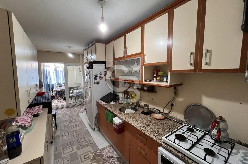 KARŞIYAKA ZÜBEYDE HANIM MAHALLESİ'NDE SATILIK 3+1 DAİRE
