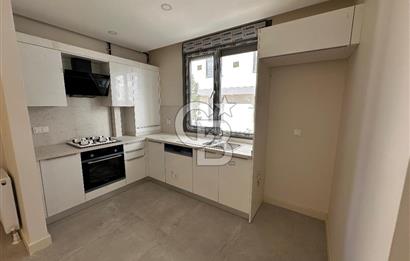 Erenköy Yakutlar Sokak 'Ta Kiralık 3+1 Sıfır Daire