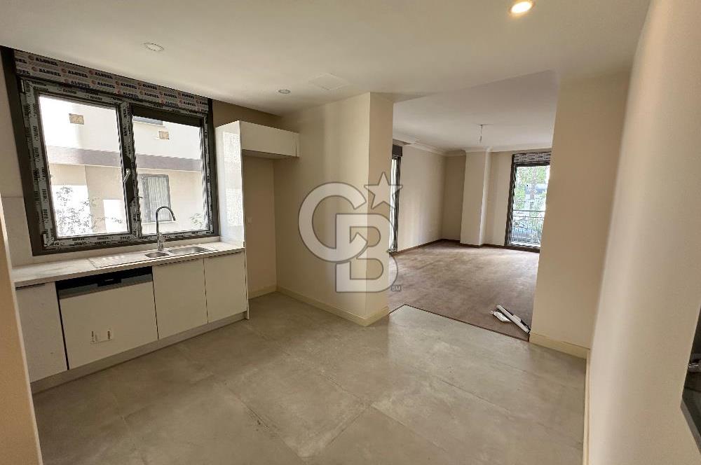Erenköy Yakutlar Sokak 'Ta Kiralık 3+1 Sıfır Daire