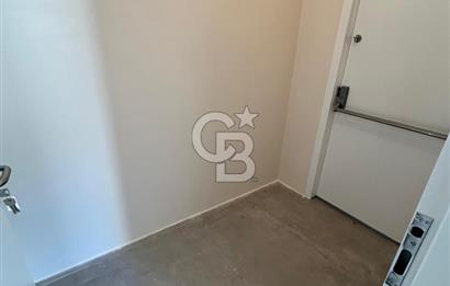 Erenköy Yakutlar Sokak 'Ta Kiralık 3+1 Sıfır Daire