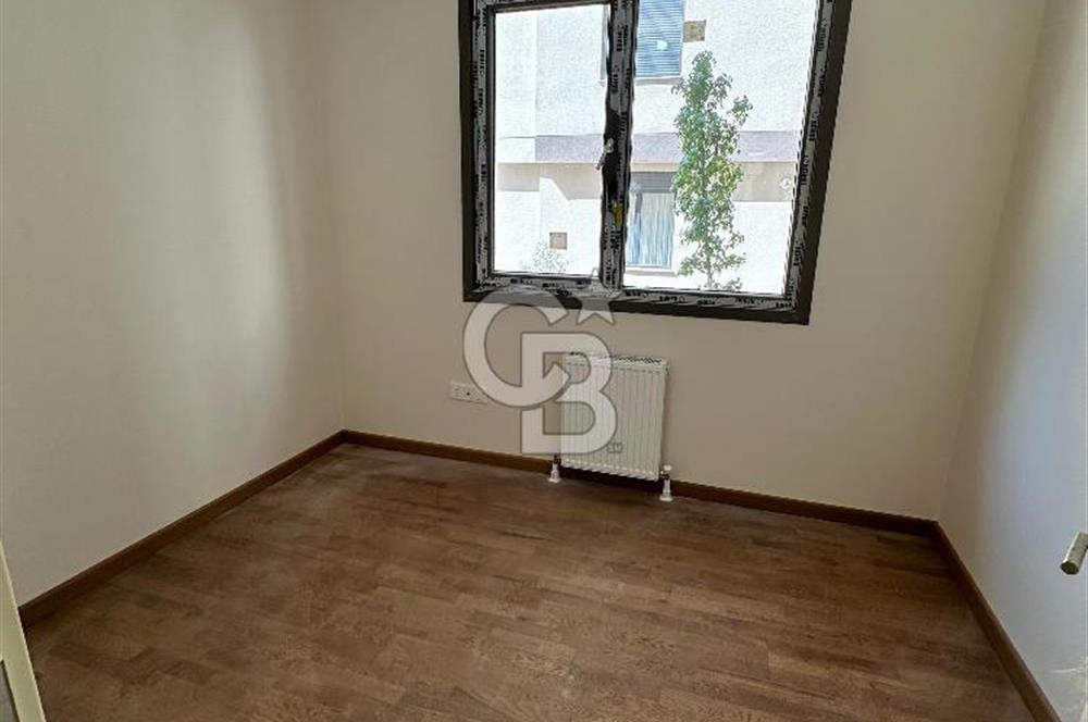 Erenköy Yakutlar Sokak 'Ta Kiralık 3+1 Sıfır Daire