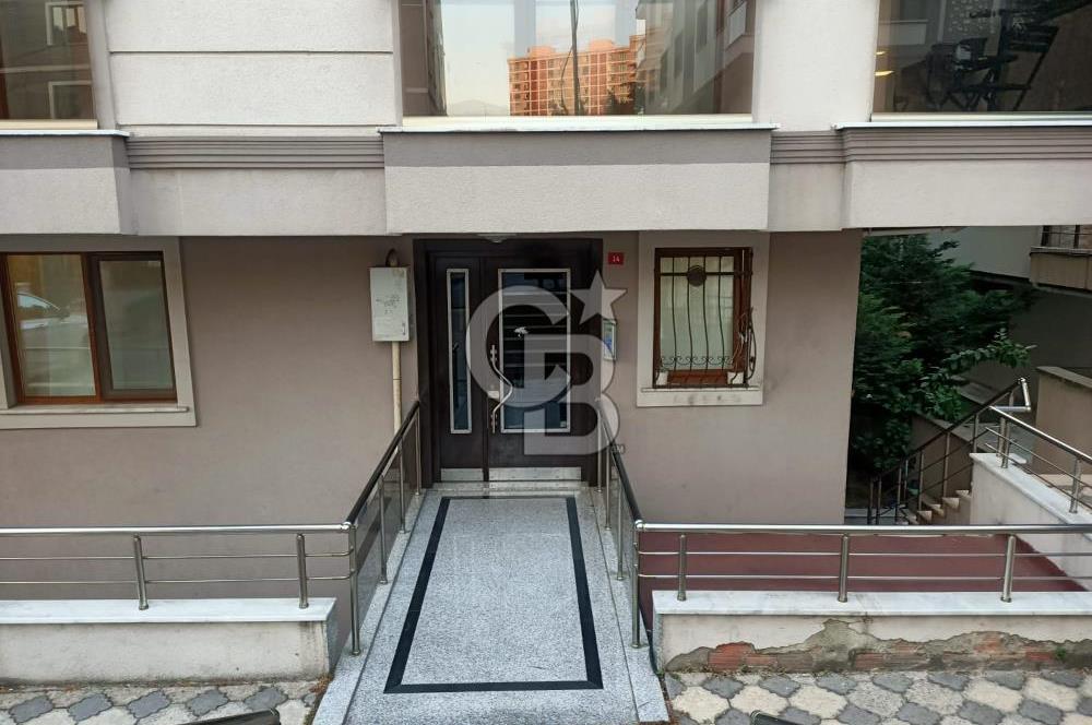 Armağanevlerde 2 oda 1 salon 2 balkonlu ebeveyn banyolu metroya çok yakın