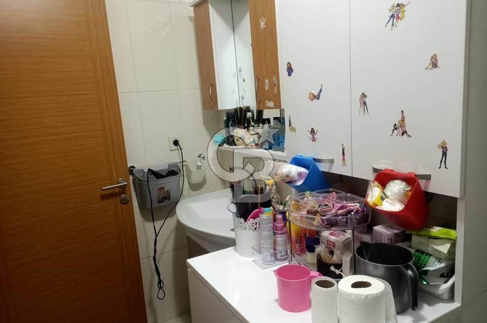 Armağanevlerde 2 oda 1 salon 2 balkonlu ebeveyn banyolu metroya çok yakın