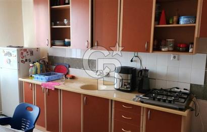 29 EKİM'DE SİTEYE AİT HİSSELERİ İLE BİRLİKTE SATILIK 3+1 DAİRE