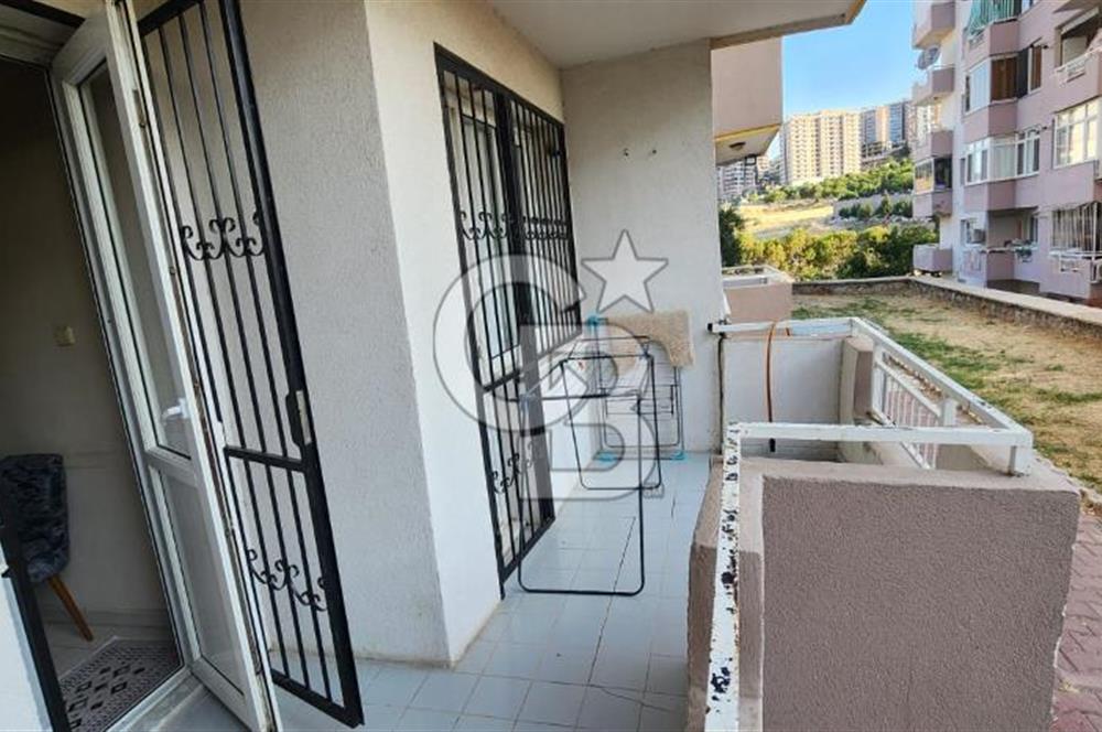 29 EKİM'DE SİTEYE AİT HİSSELERİ İLE BİRLİKTE SATILIK 3+1 DAİRE