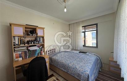 YALOVA ÇİFTLİKKÖY DE SATILIK MÜSTAKİL BAHÇELİ VİLLA!. 4+1