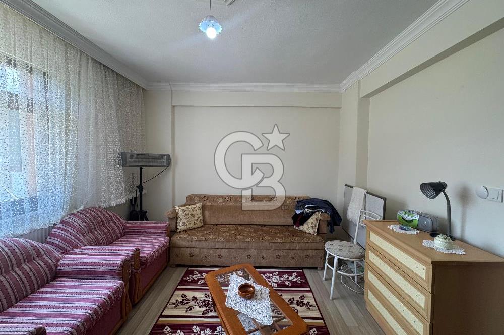 YALOVA ÇİFTLİKKÖY DE SATILIK MÜSTAKİL BAHÇELİ VİLLA!. 4+1