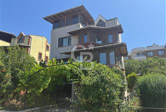 YALOVA HAVUZLU SİTE İÇİ YAZLIK DÖNEM İÇİN KİRALIK VİLLA!.3 AYLIK