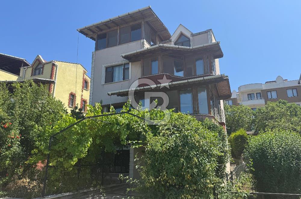 YALOVA HAVUZLU SİTE İÇİ YAZLIK DÖNEM İÇİN KİRALIK VİLLA!.3 AYLIK