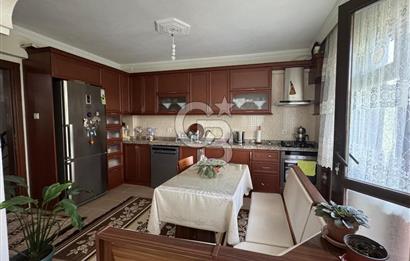 YALOVA ÇİFTLİKKÖY DE SATILIK MÜSTAKİL BAHÇELİ VİLLA!. 4+1
