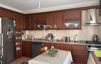 YALOVA ÇİFTLİKKÖY DE SATILIK MÜSTAKİL BAHÇELİ VİLLA!. 4+1