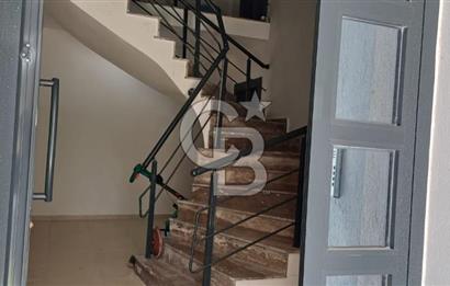 İzmir Foça Yenibağarası Site'de Satılık 2+1 Daire