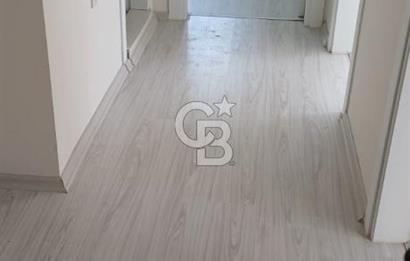 İzmir Foça Yenibağarası Site'de Satılık 2+1 Daire