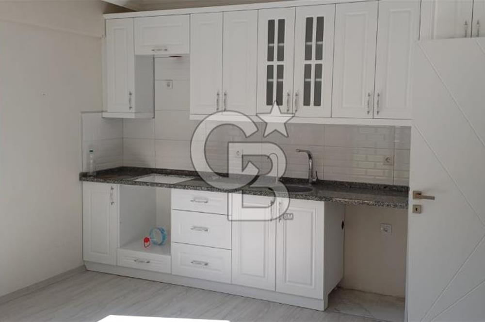 İzmir Foça Yenibağarası Site'de Satılık 2+1 Daire