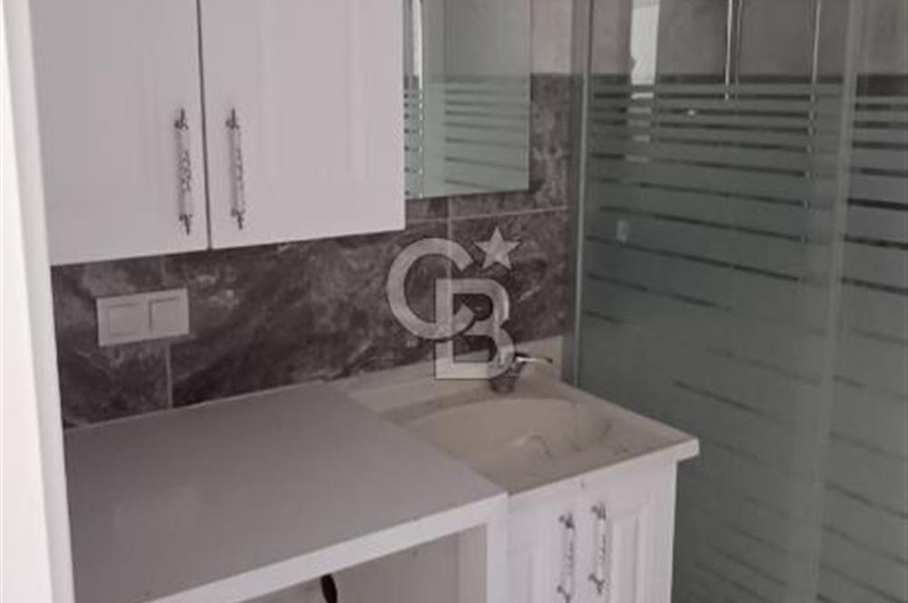 İzmir Foça Yenibağarası Site'de Satılık 2+1 Daire