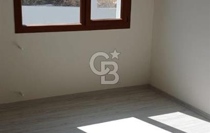İzmir Foça Yenibağarası Site'de Satılık 2+1 Daire