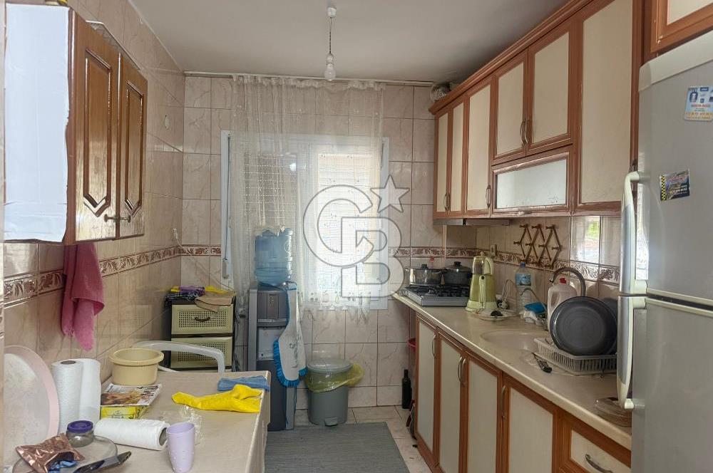 DiKiLi ÇANDARLI’ DA DENİZE 100 METRE  120 m2 3+1 FIRSAT VİLLA