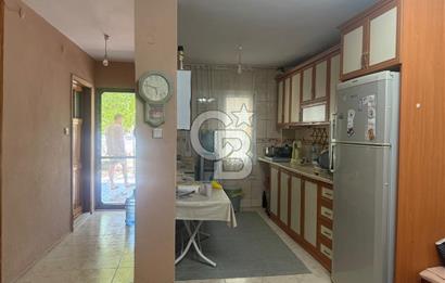 DiKiLi ÇANDARLI’ DA DENİZE 100 METRE  120 m2 3+1 FIRSAT VİLLA