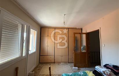 DiKiLi ÇANDARLI’ DA DENİZE 100 METRE  120 m2 3+1 FIRSAT VİLLA