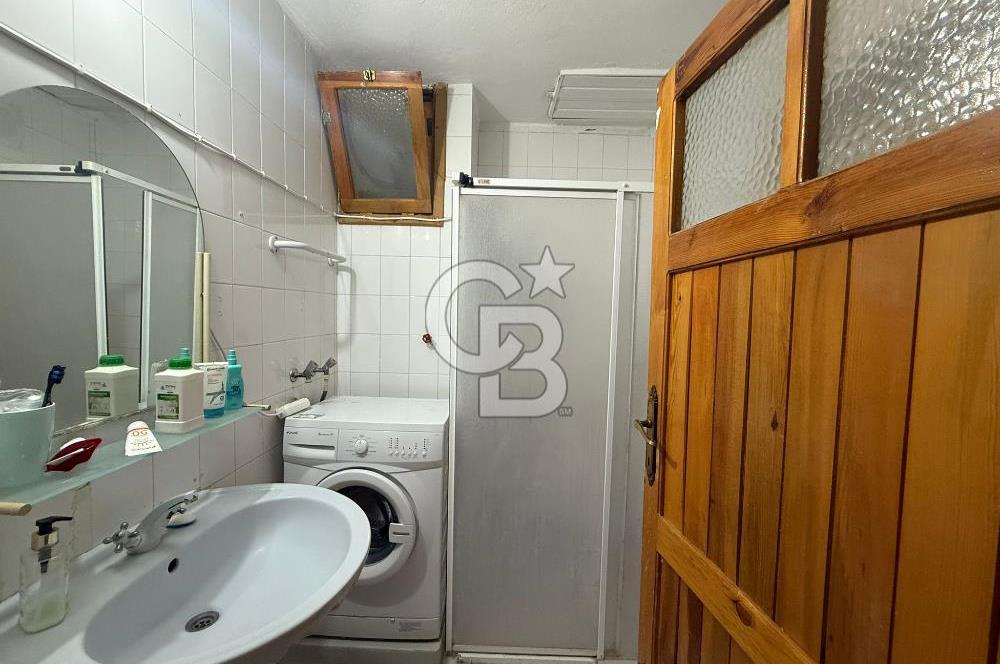 DiKiLi ÇANDARLI’ DA DENİZE 100 METRE  120 m2 3+1 FIRSAT VİLLA