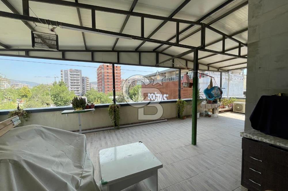 İzmir Bayraklı Manavkuyu Satılık Komple 4 Katlı Bina Ana Cadde