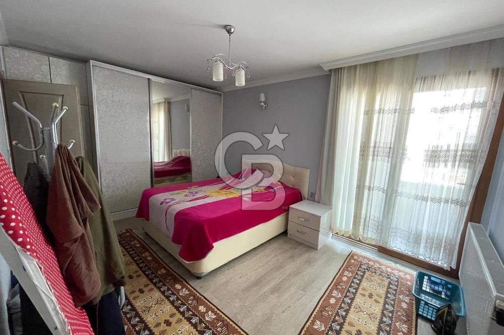 İzmir Bayraklı Manavkuyu Satılık Komple 4 Katlı Bina Ana Cadde