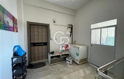 İzmir Bayraklı Manavkuyu Satılık Komple 4 Katlı Bina Ana Cadde